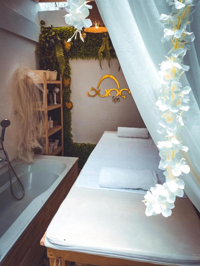 Boutique Juna Bed & Breakfast 3*