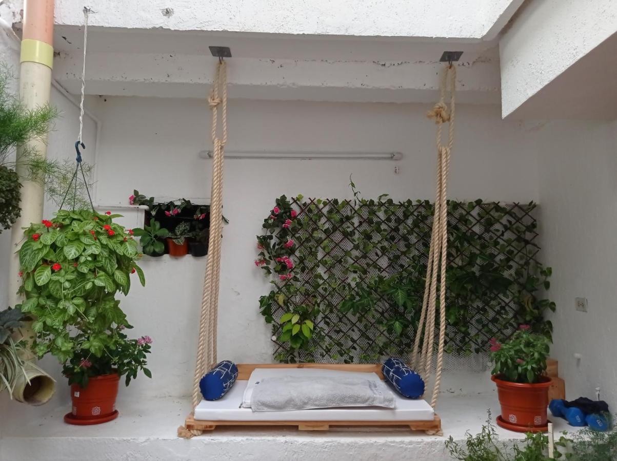 La 10b Hostel