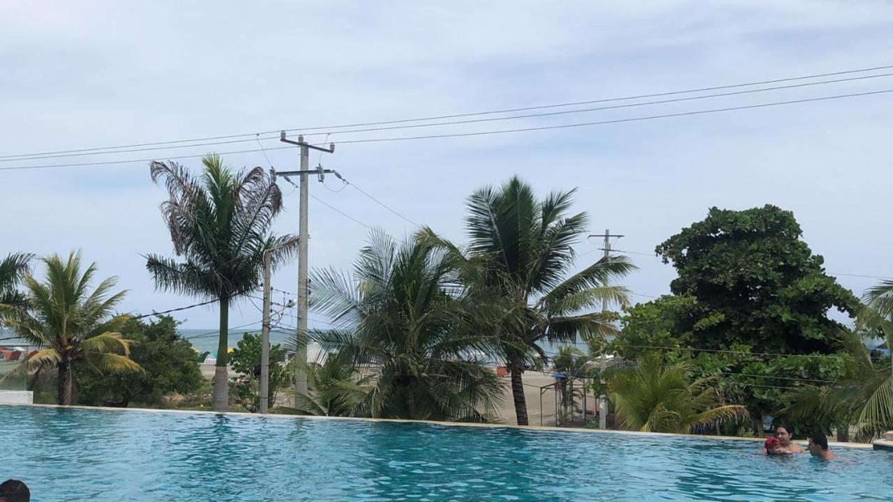 Cartagena, APARTAMENTO EN EDIFICIO CON SALIDA A LA PLAYA Apartamento