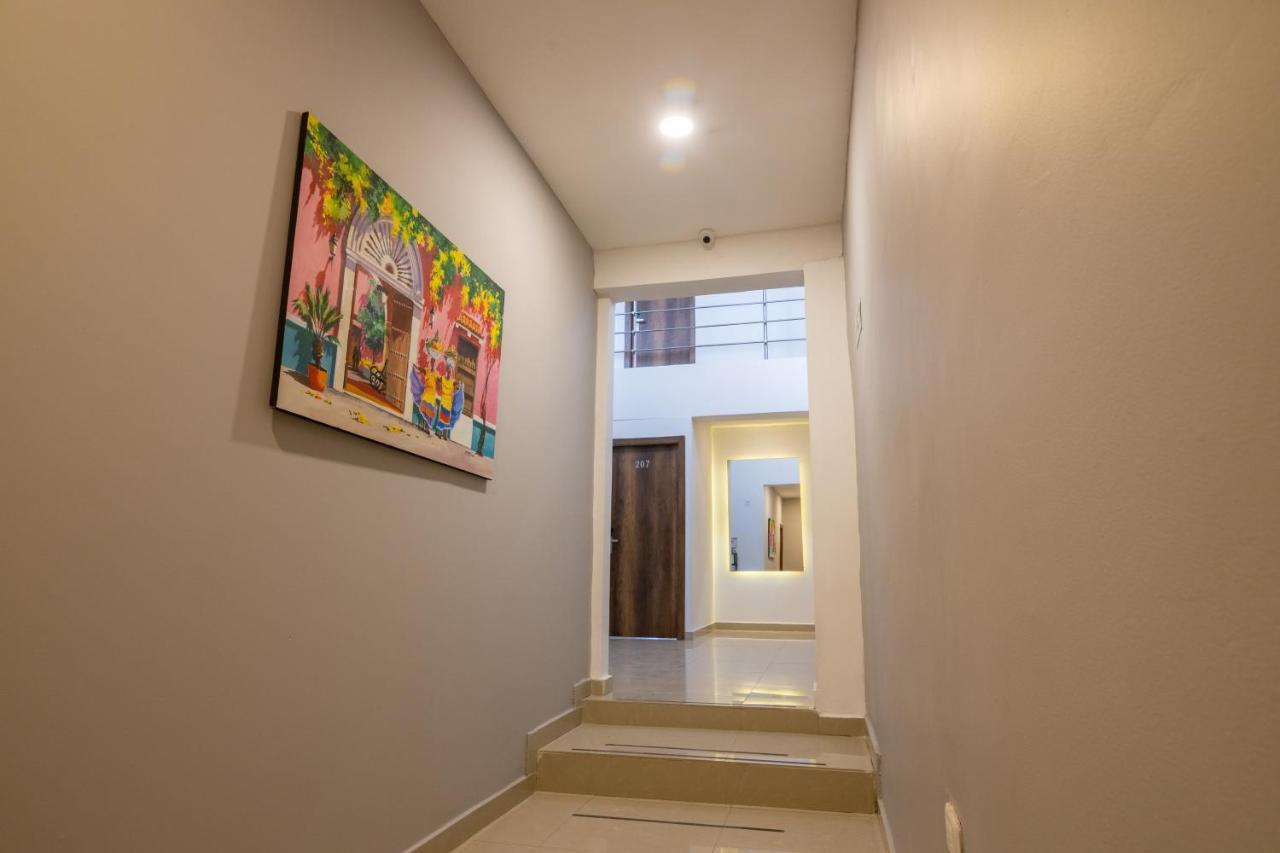 Hotel Amoek 3*
