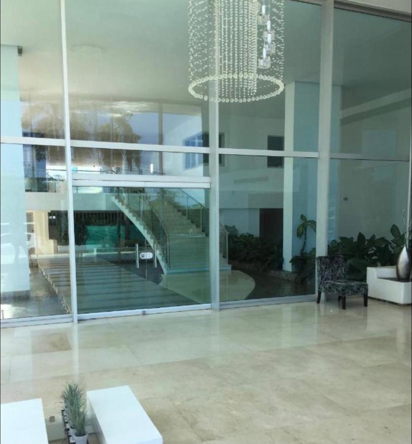 Apartamento Front