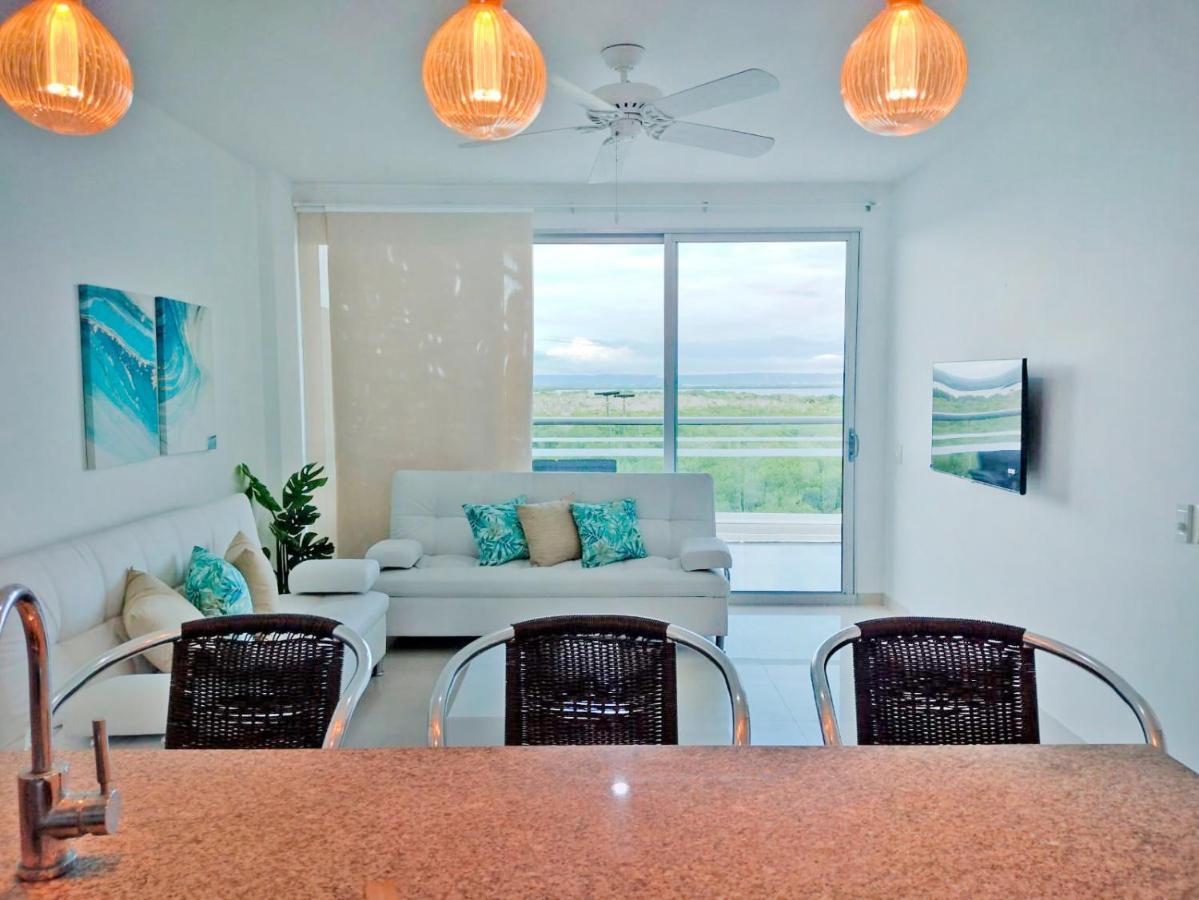 Apartment Morros Pelican Sunrise - Livin Colombia *