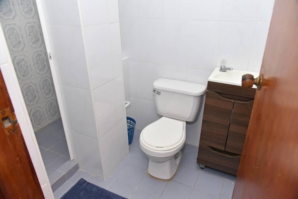Modern 2br Walking Distance From Airport Apartment Cartagena