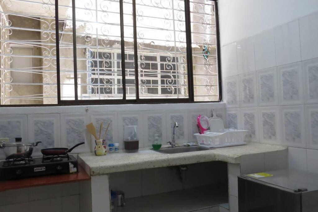 Amplio Y Comodo Apartamento En * Cartagena