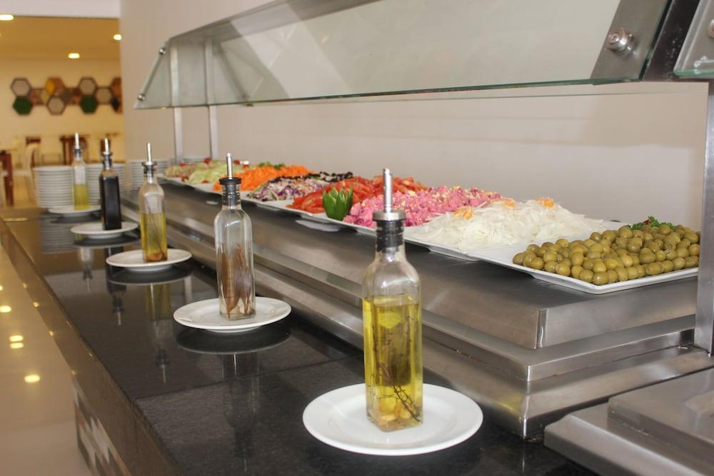 Dorado Plaza Bocagrande Hotel 3*