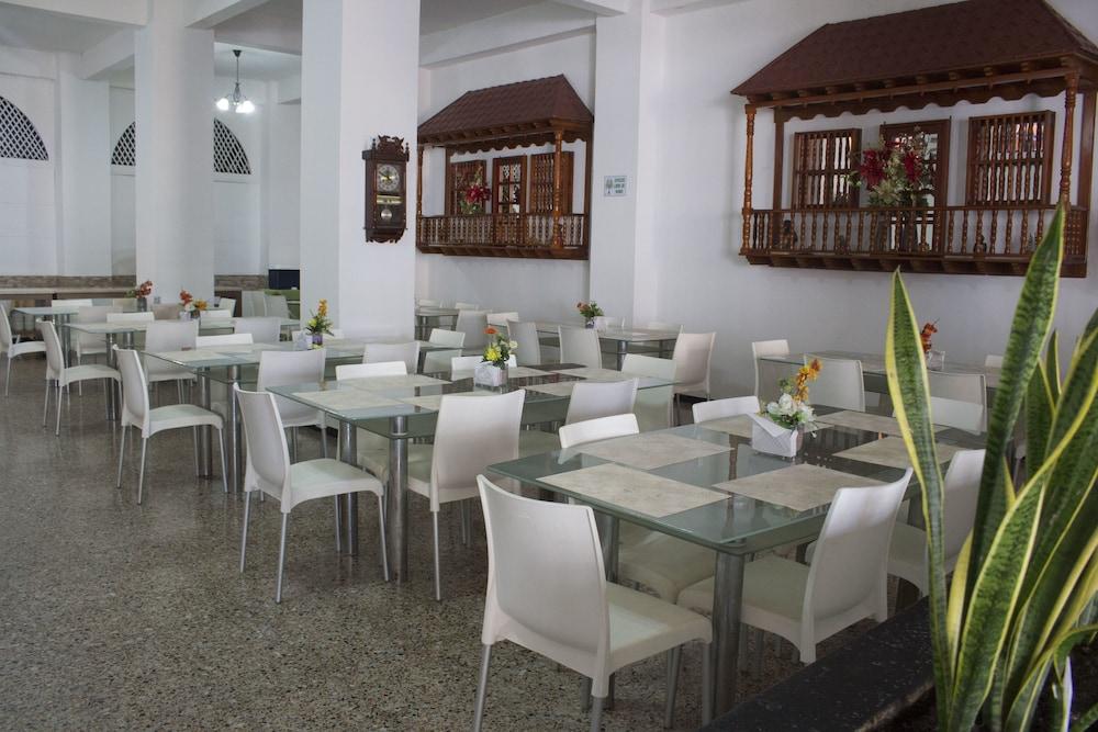 Dorado Plaza Centro Historico 3*