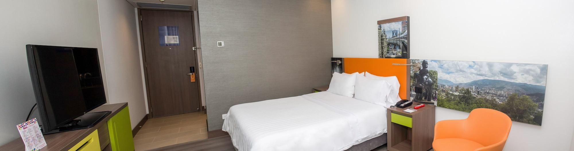 Hotel Hampton By Hilton 4*