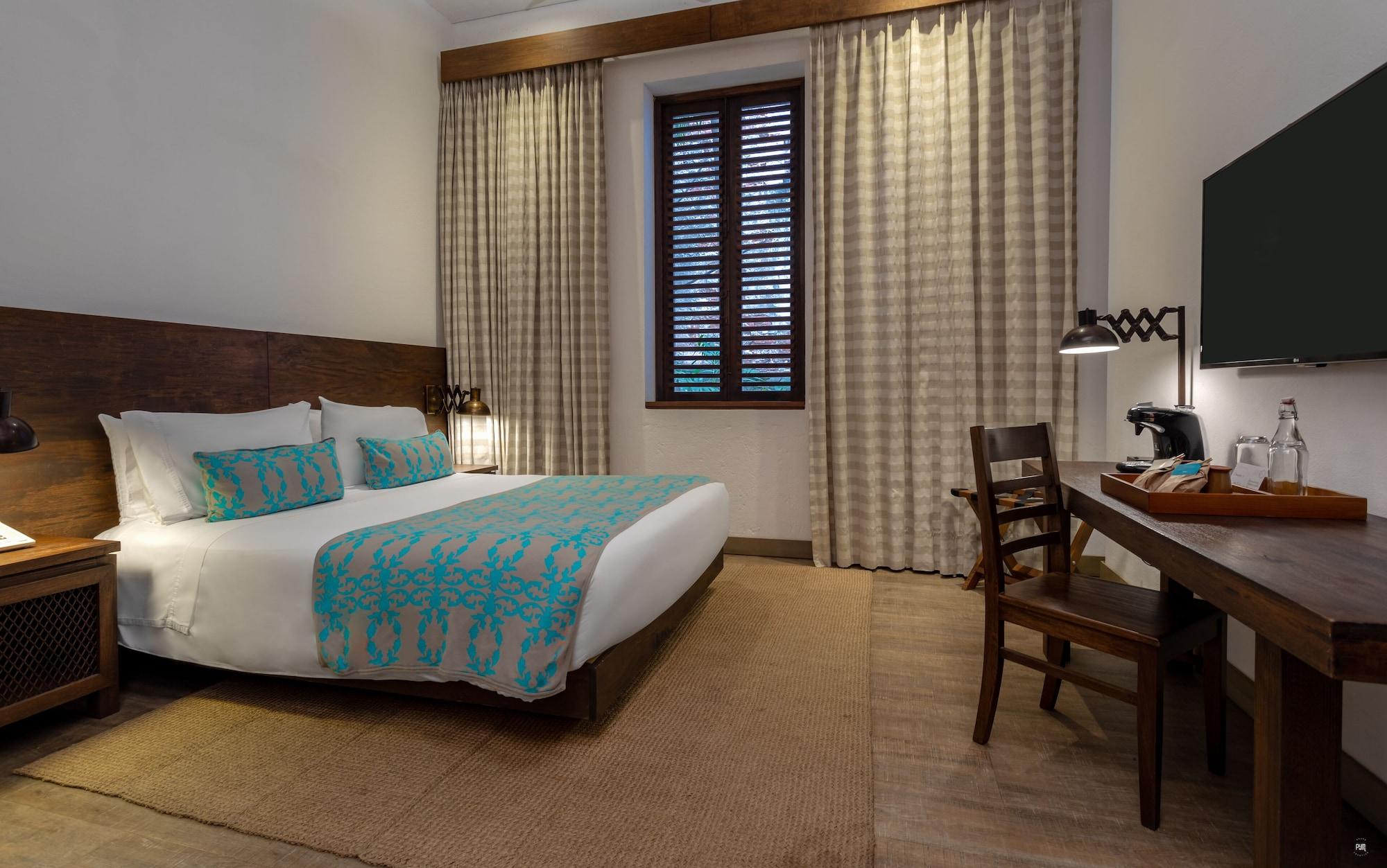 Sophia Hotel 5*