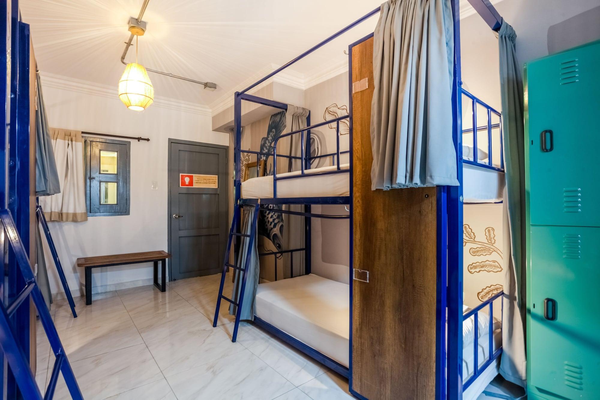 Hotel Socialtel 4*