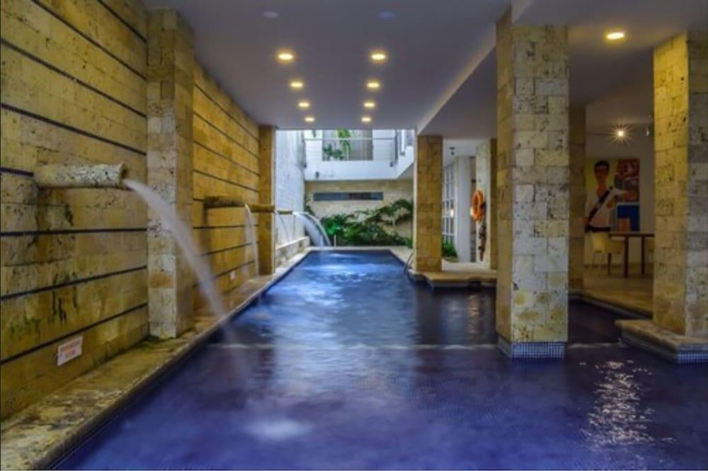 Madisson Boutique Hotel 4*