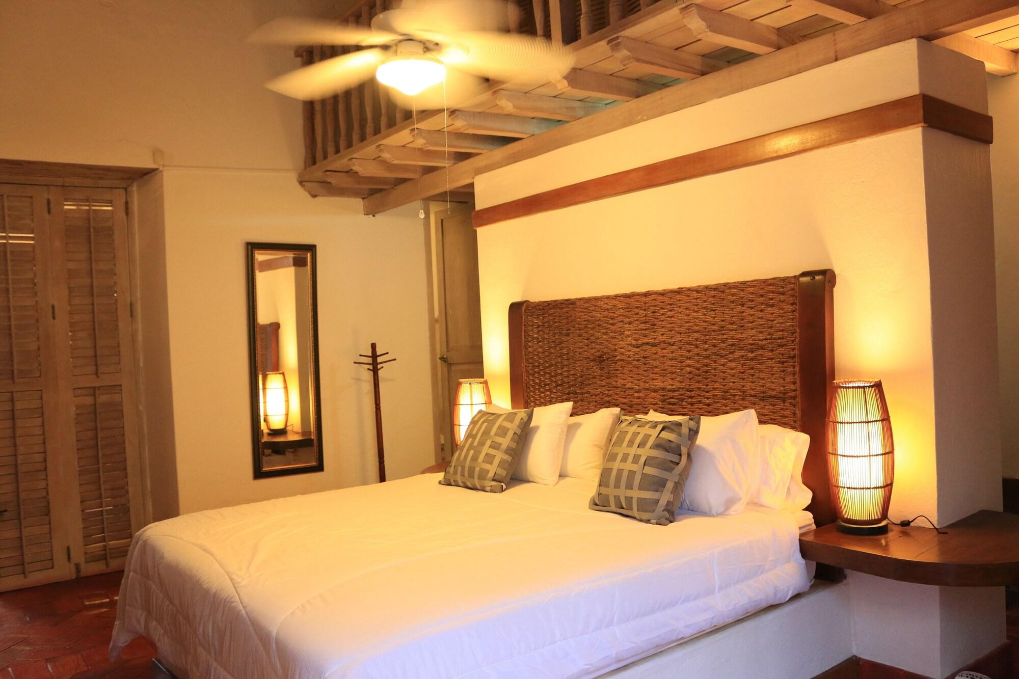 Casa La Tablada Hotel 3*