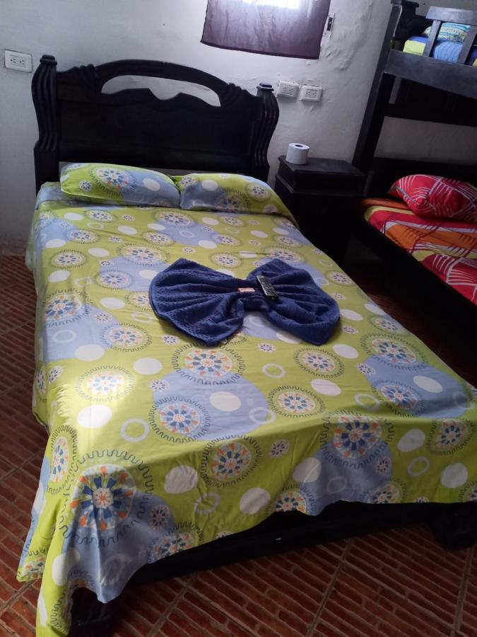 #10-33 Guest house Cartagena