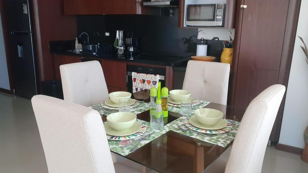 Apartamento Luxury Azul Beach Sunshine * Cartagena