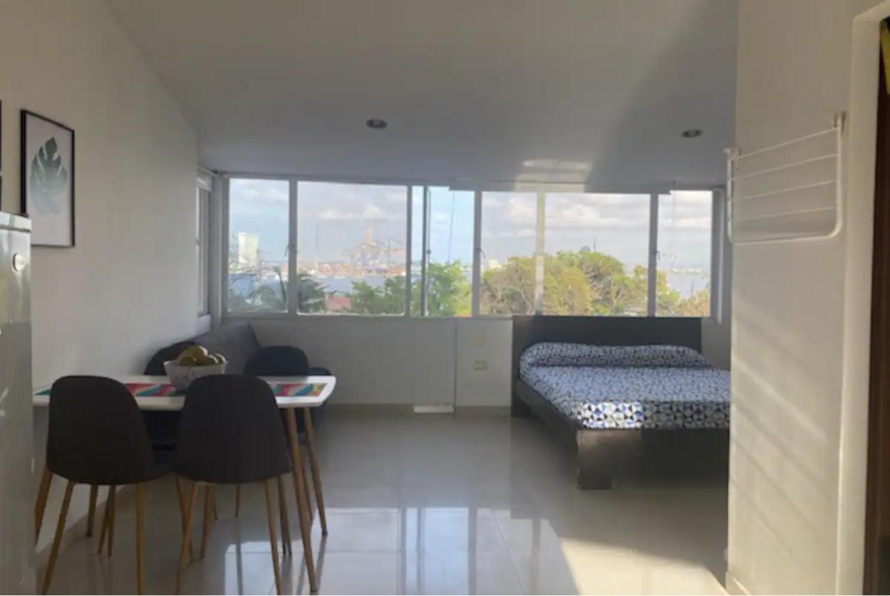 Apartamento Ubicacion Increible! Cerca Del Centro Y Del Mar *