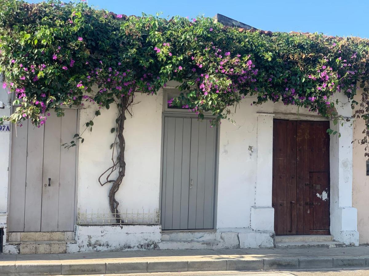 Quiet In Getsemani * Cartagena
