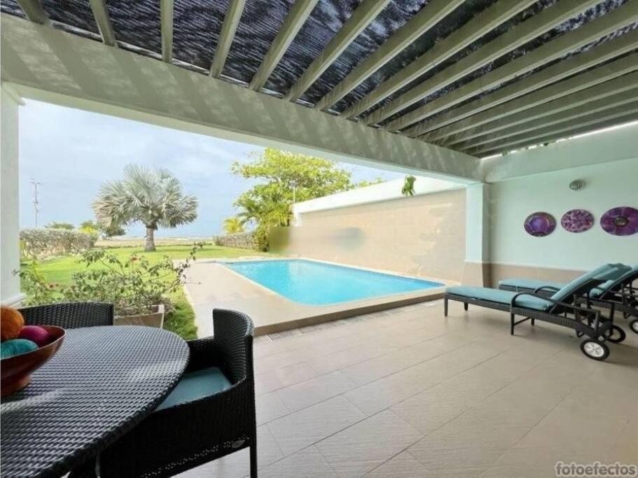 Casa Arcoiris: Espectacular Casa En Con Acceso Directo A La Playa Villa *