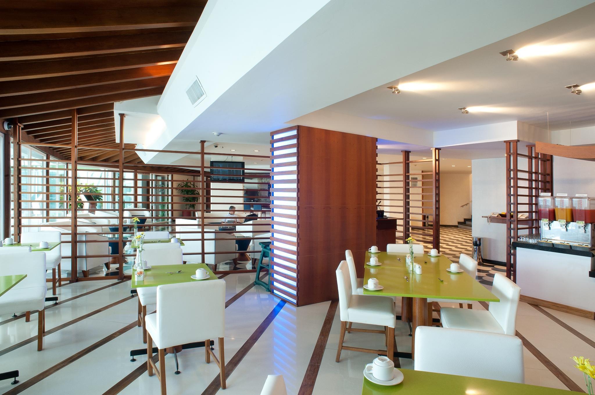 Dann Hotel 4*