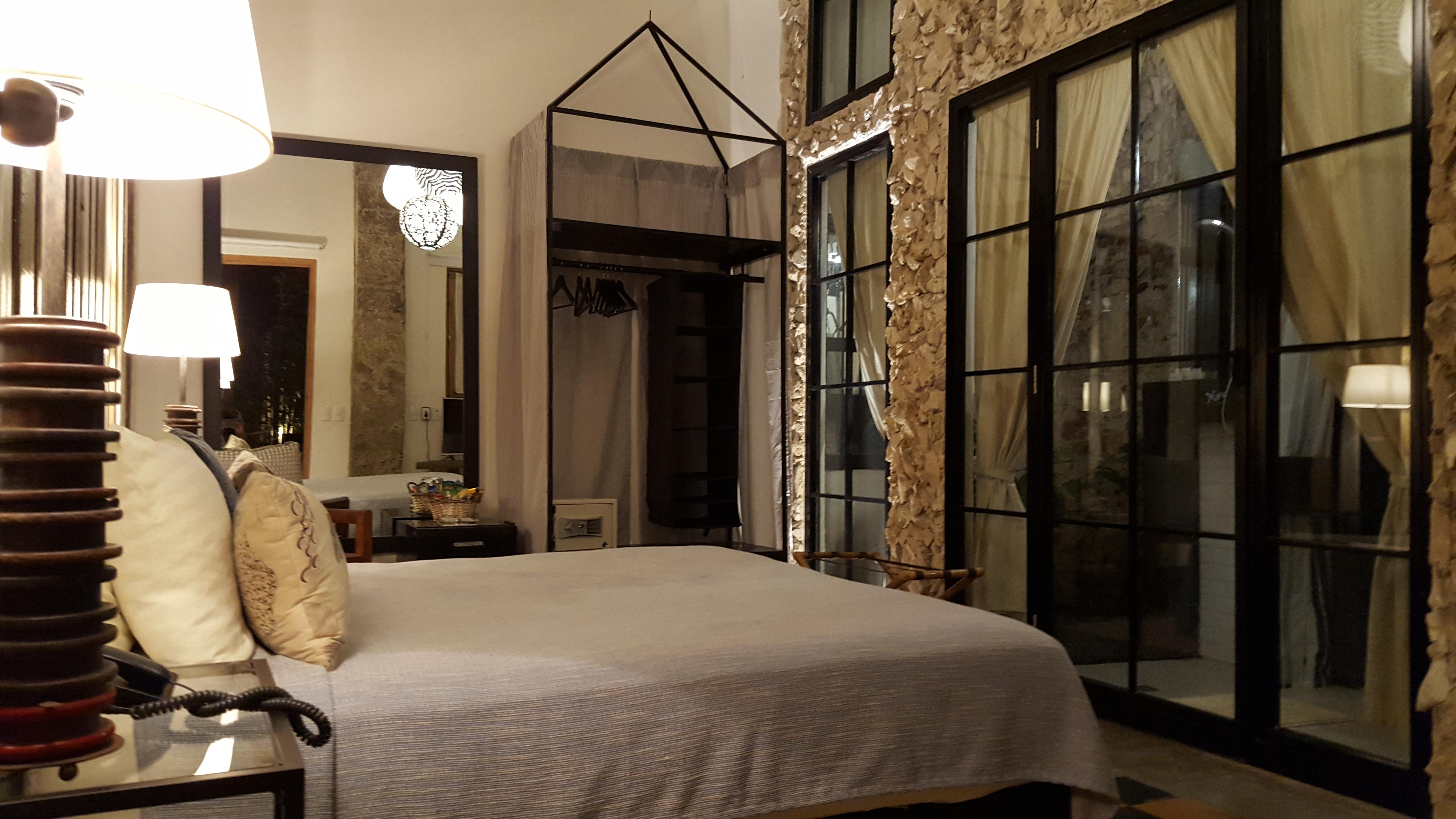 Hotel Casa Lola Deluxe Gallery