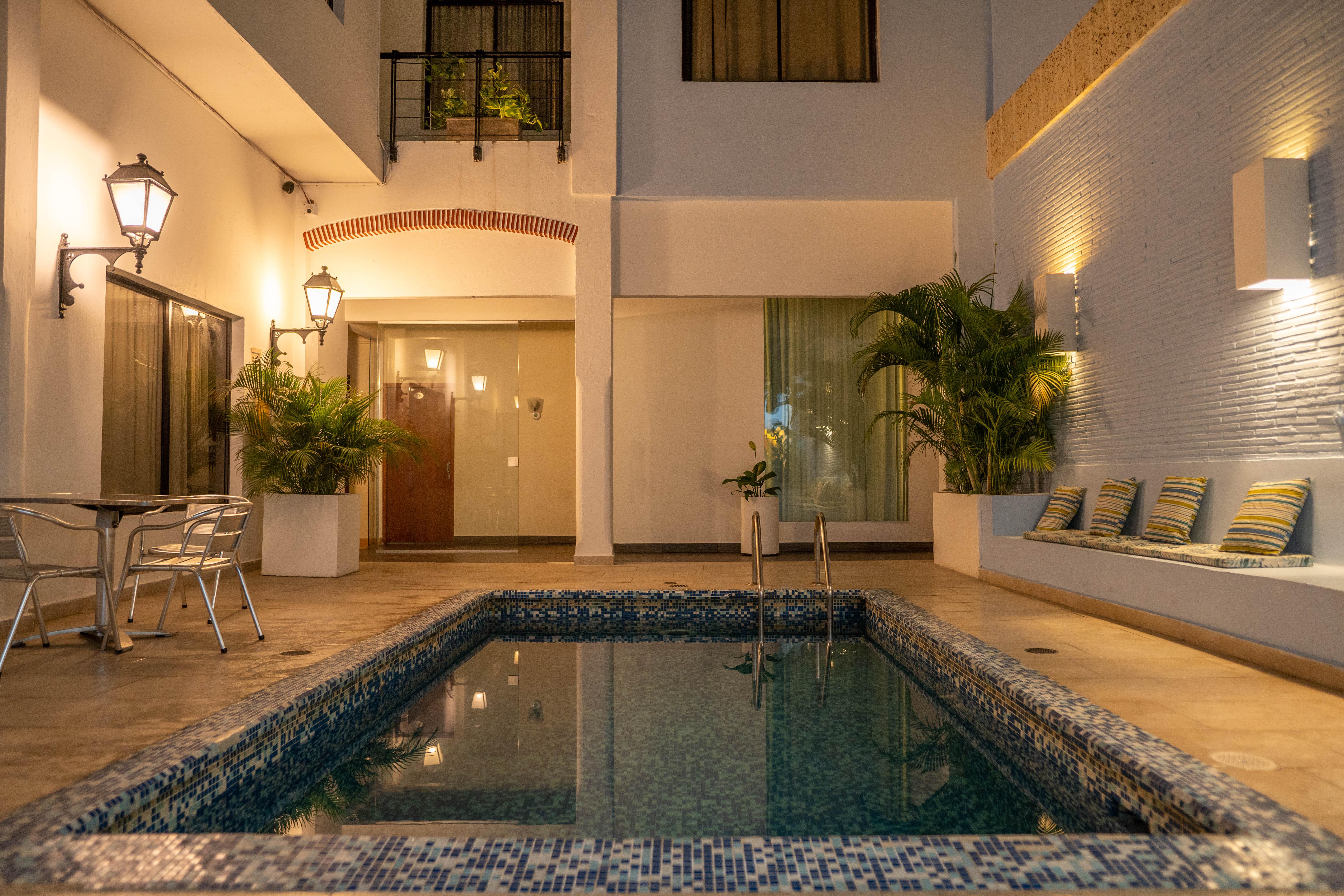 Hotel Virrey 4*