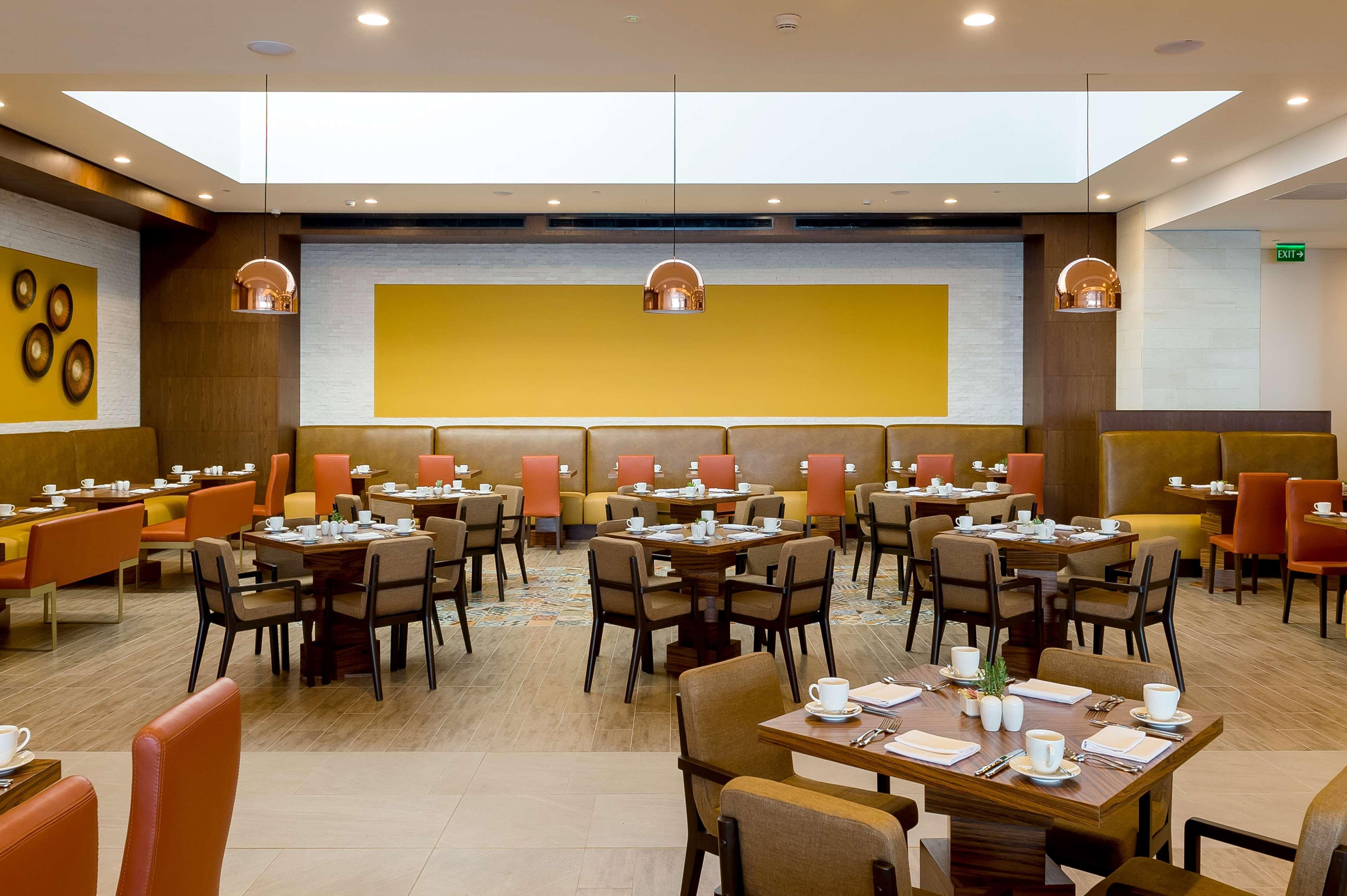 Hyatt Regency 5*