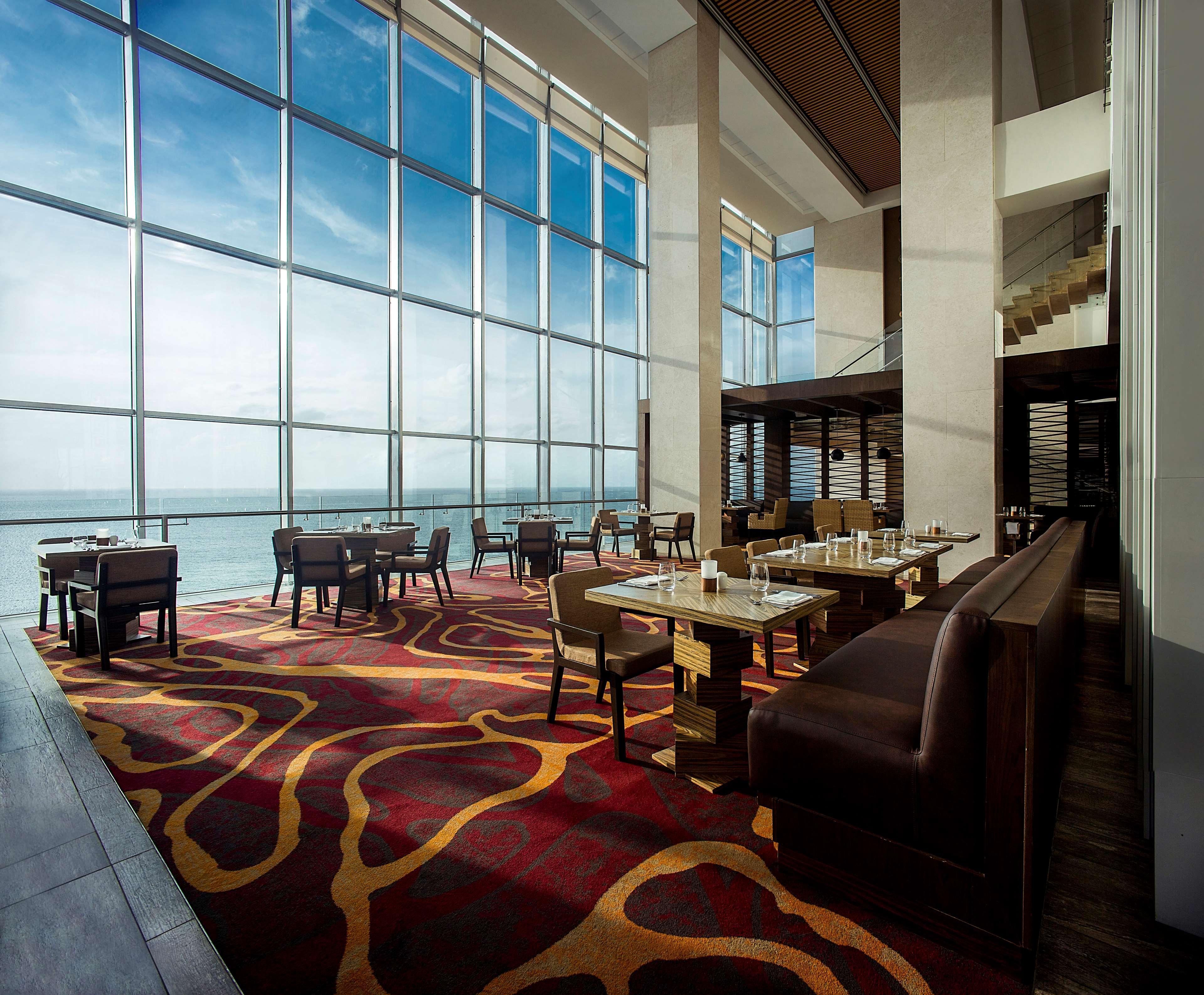 Hyatt Regency Hotel 5*