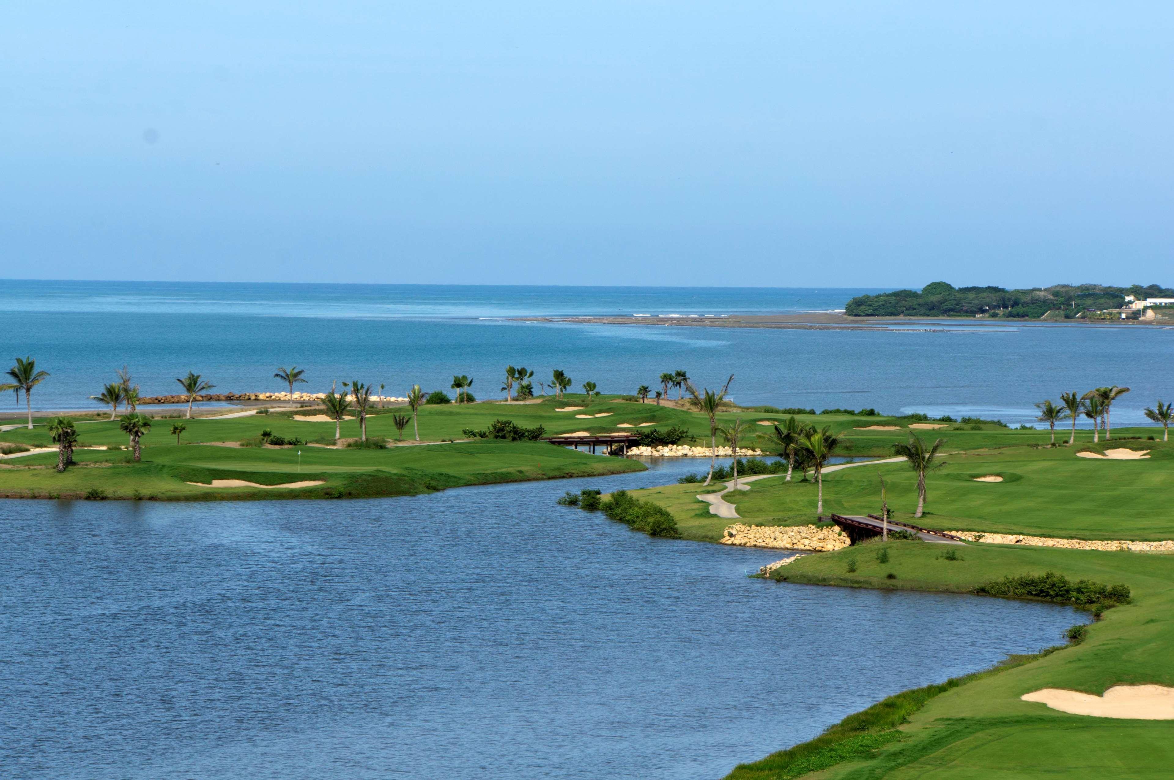 Dreams Karibana Golf & 5*