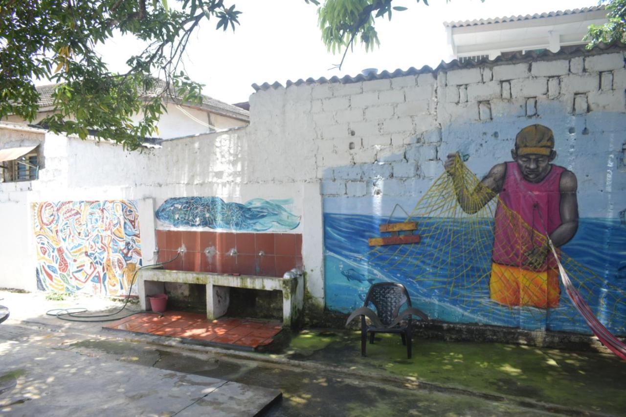 Hostel Hosting And Travel Services 420 *