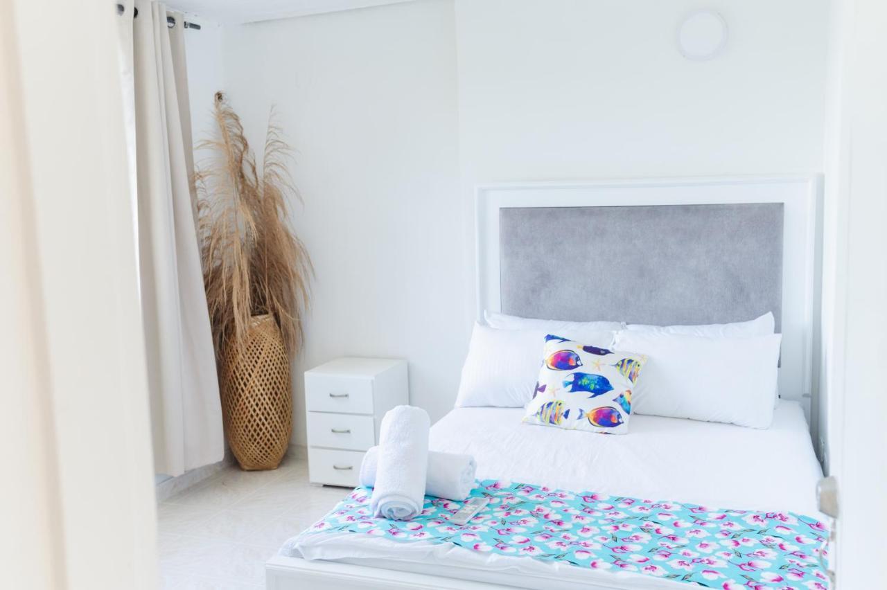 Casa Mikonos *