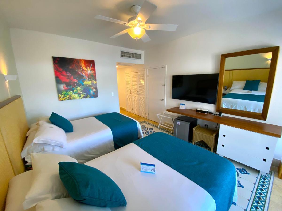 Hotel Americas Casa De Playa 5*