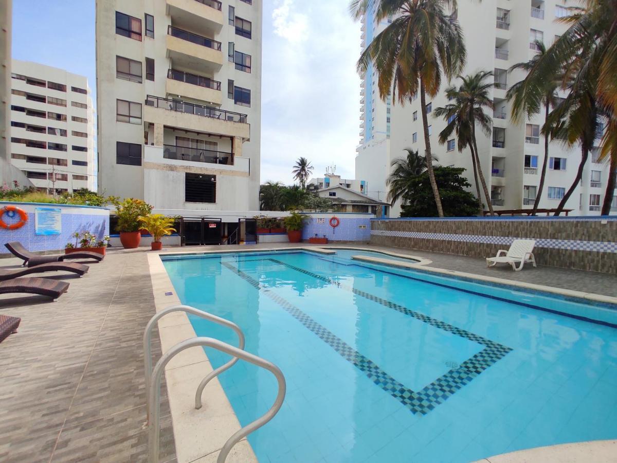 Apartment En El Laguito, *