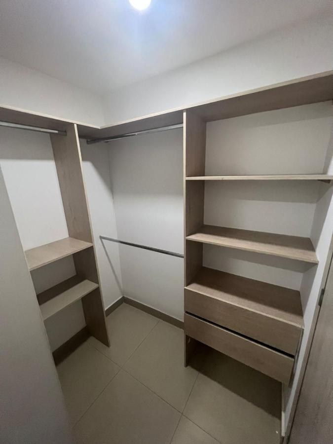 Beachfront Ih Apartment Cartagena