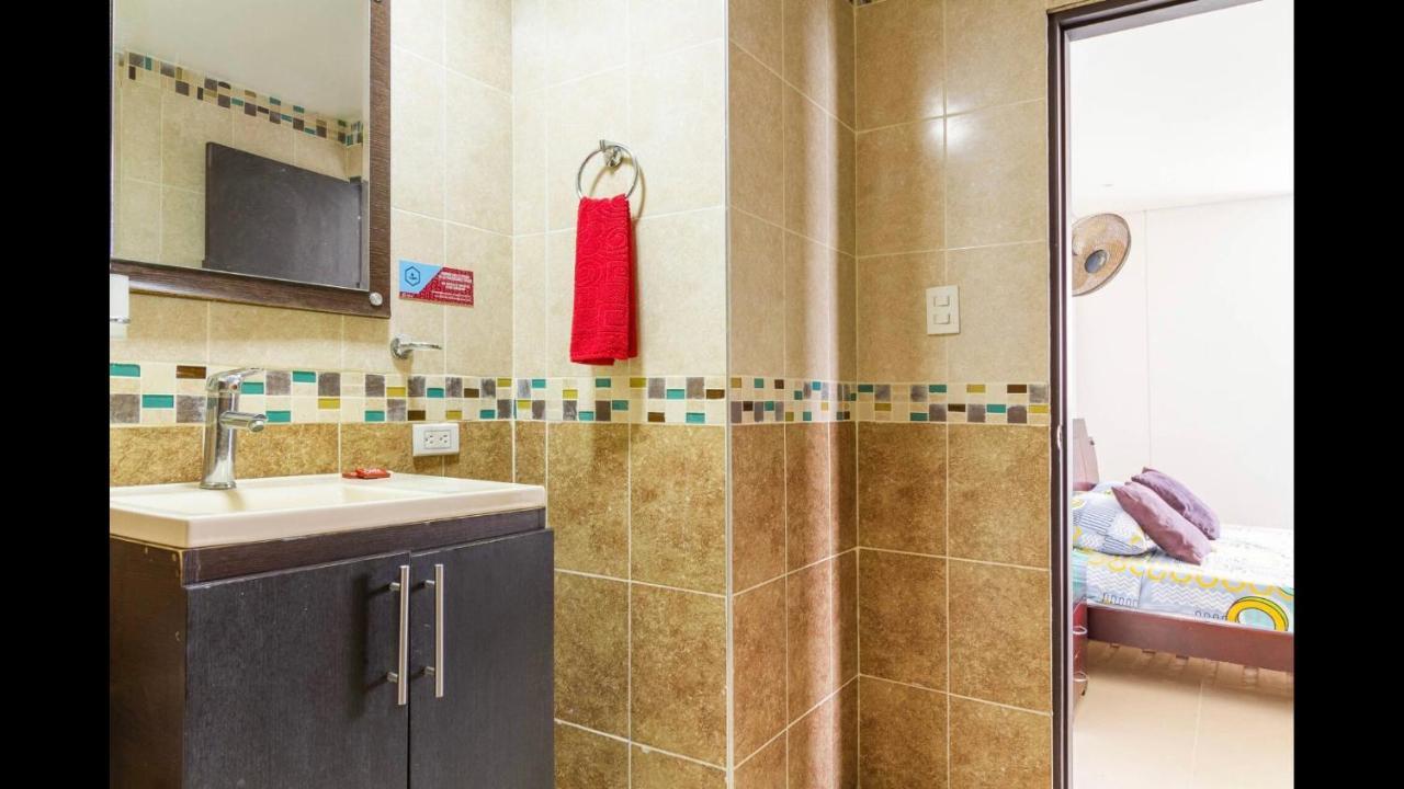 Apartamento Con Piscina A Una Cuadra De La Playa *
