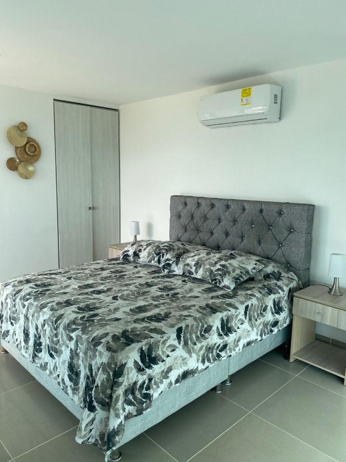 Cartagena, APARTAMENTO EN EDIFICIO CON SALIDA A LA PLAYA Apartamento *