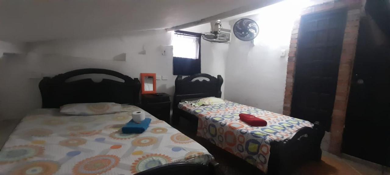 #10-33 Guest house