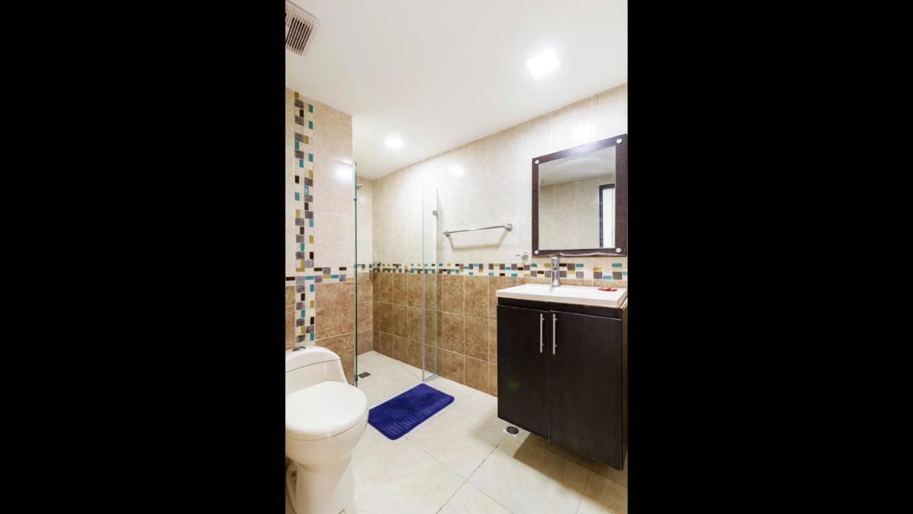 Apartamento Con Piscina A Una Cuadra De La Playa Apartment