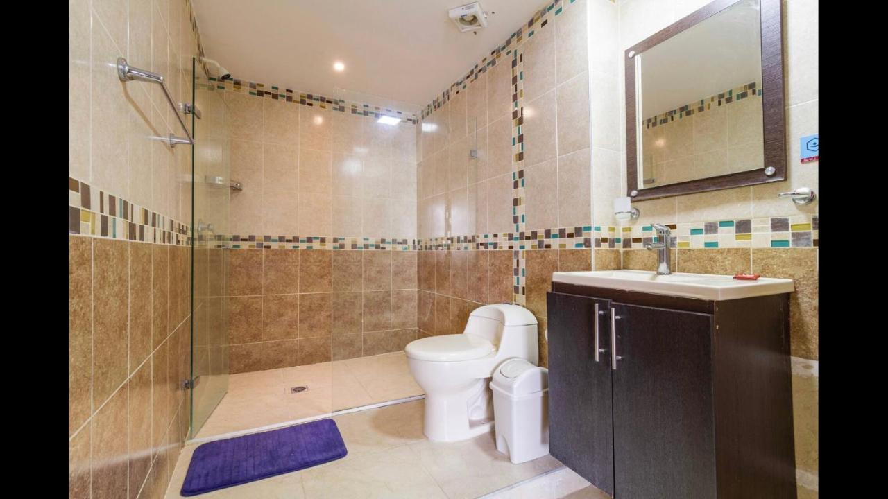 Apartamento Con Piscina A Una Cuadra De La Playa * Cartagena