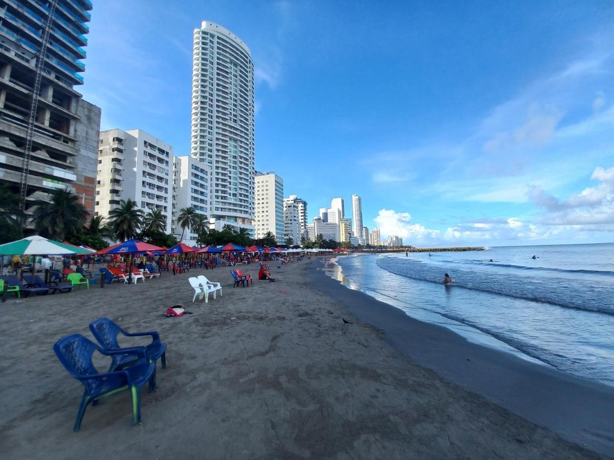 Edificio Delfines Playa Cartagena