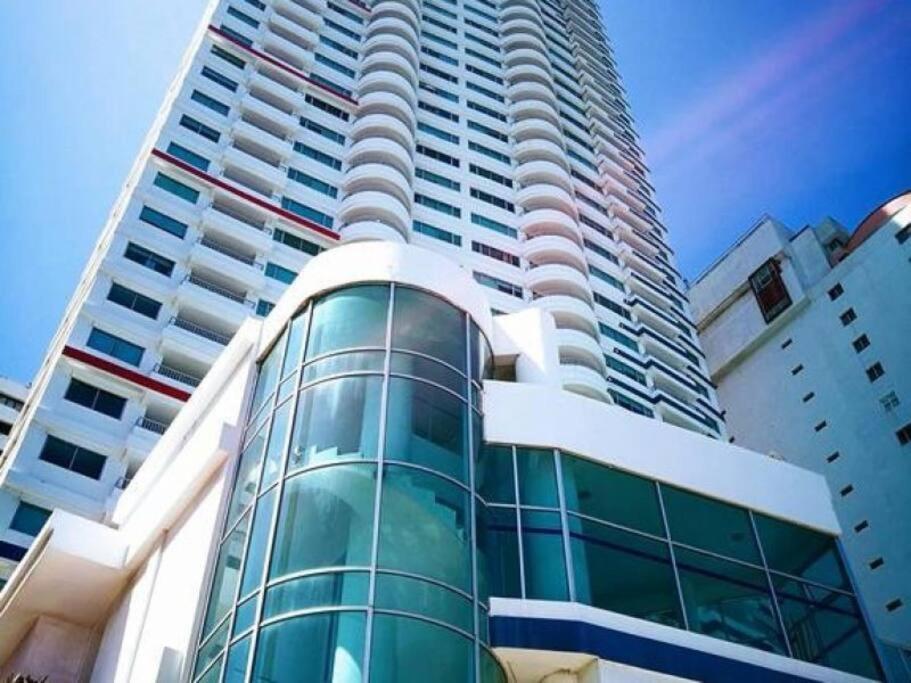 Hermoso Apartamento Vista Al Mar. Edf Palmetto 1 . *