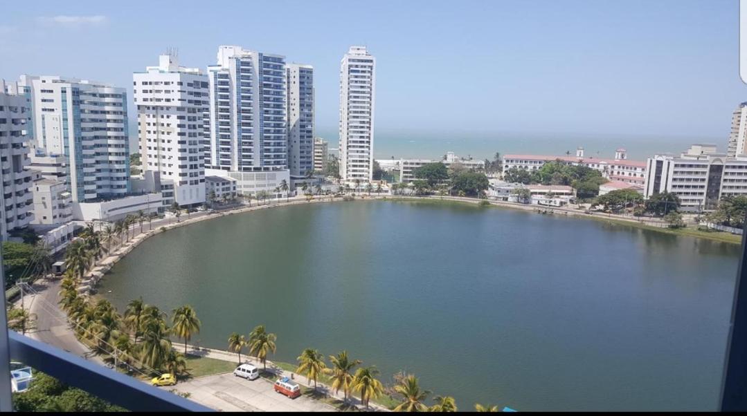 Apartment Aparta-estudio De Lujo Piso 12 Frente A La Playa Cartagena