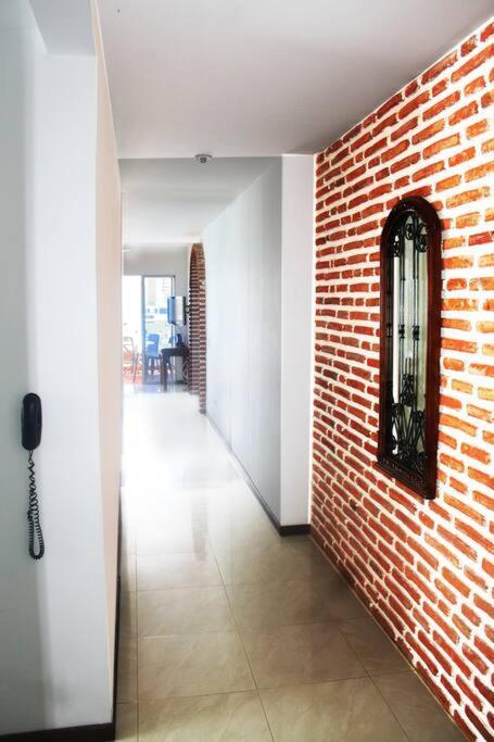 Apartamento 1403.mirador Del Laguito Frente A La Bahia - 4 Hab Cartagena