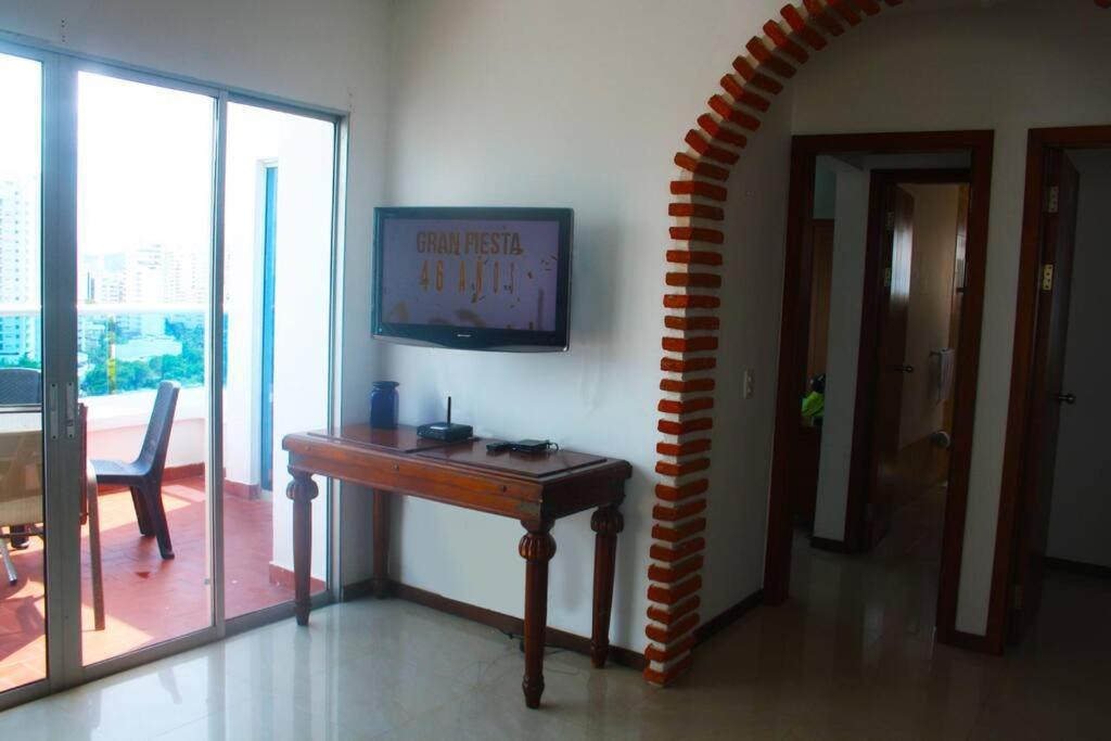Apartamento 1403.mirador Del Laguito Frente A La Bahia - 4 Hab