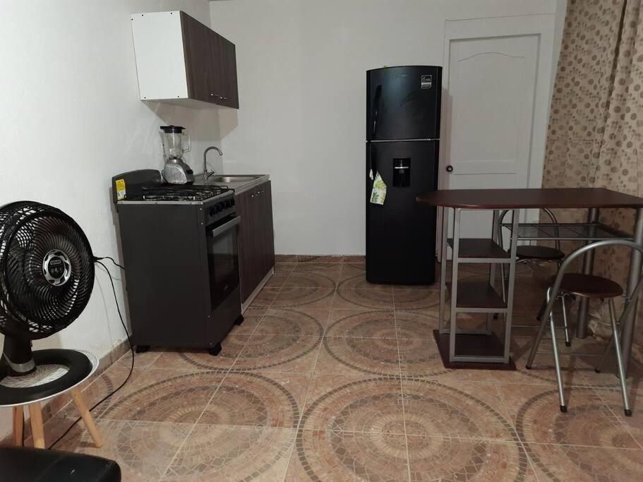 Apartamento Cerca De La Playa Vero's House * Cartagena
