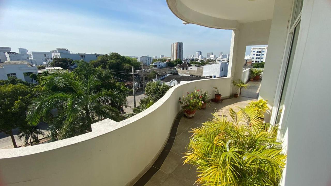 Hospedagem domiciliar Alpes Edif Mile Grande Privada Con Sala-comedor Compartida Cartagena
