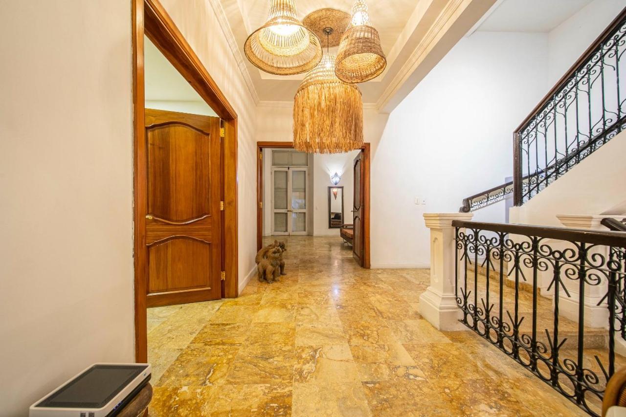 San Pedro Claver Premiun Duplex - Private Jacuzzi Apartment *