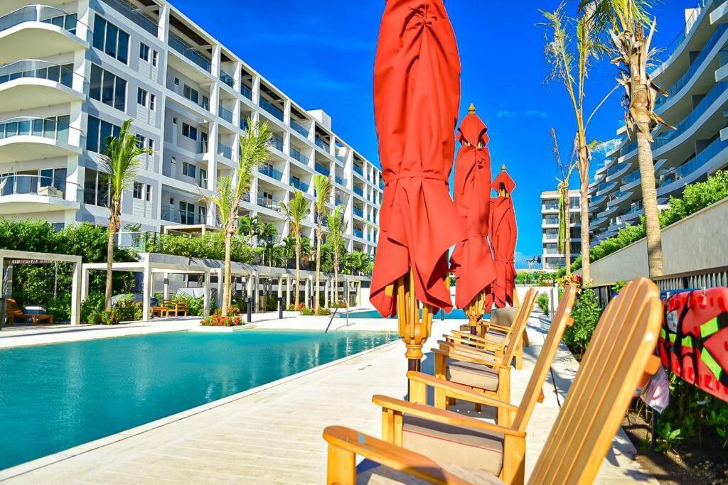 Vista Al Mar Lateral Panoramic View,spectacular Building,pools, Morros Zoe Ultimo Piso Apartamento