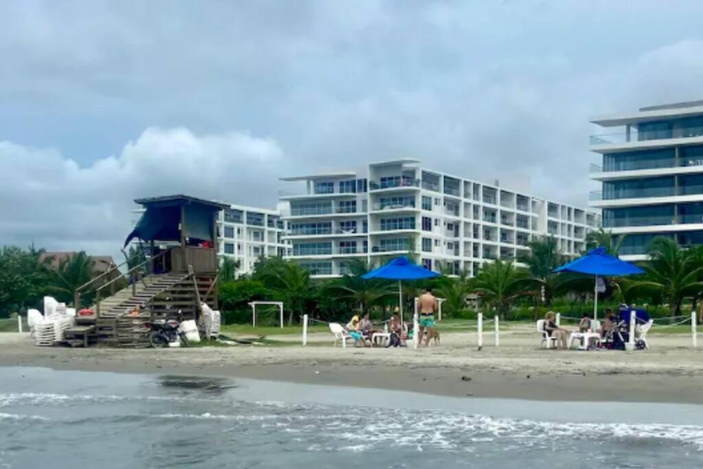 Vista Al Mar Lateral Panoramic View,spectacular Building,pools, Morros Zoe Ultimo Piso Apartamento *