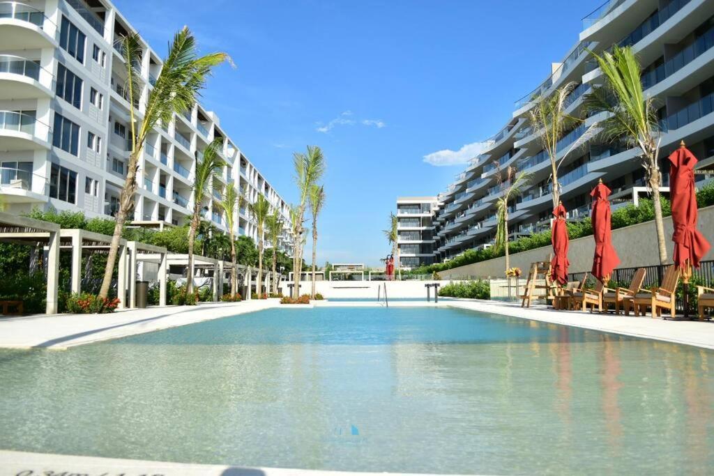 Apartamento Vista Al Mar Lateral Panoramic View,spectacular Building,pools, Morros Zoe Ultimo Piso *