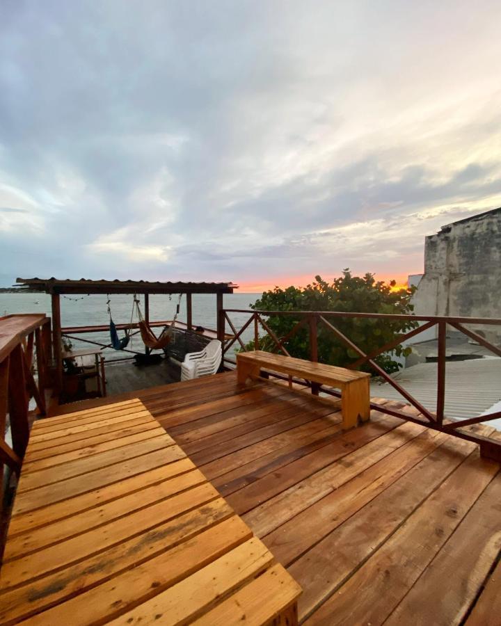 Casa Playera El Laguito Guest house