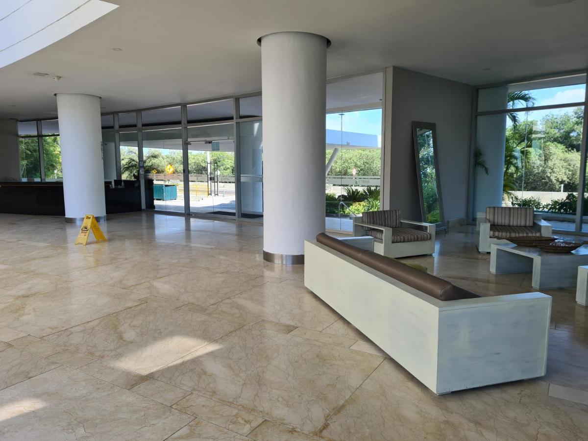 Hermoso De Lujo En Morros 3 , Piso 5 Con Vista Al Mar