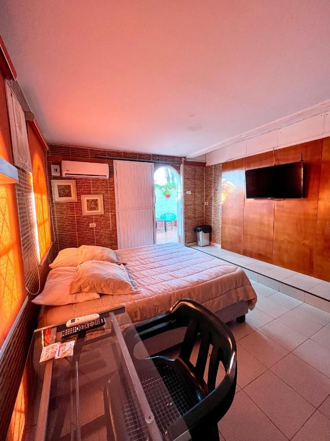 Con Entrada Independiente Cerca Al Centro Historico Homestay *